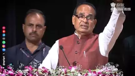 नकली खाद पर सख्ती और पहचान की तकनीक पर शोध ज़रूरी। 

#AgriGoI #Agriculture #DemandDrivenResearch #Fertilizer