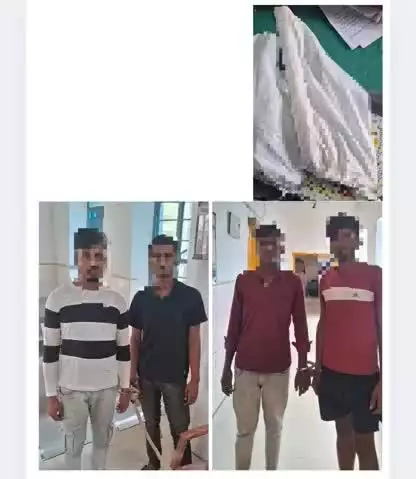 रजौन थानांतर्गत 25,000/- रूपया का इनामीअपराधी सौरभ कुमार 3 साथियों के साथ गिरफ्तार,2 देशी कट्टा एवं 4 जिंदा कारतूस बरामद