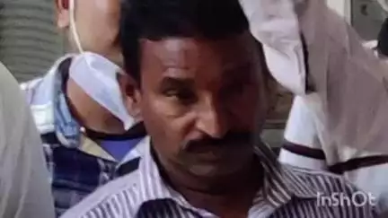 గాజువాక: ఉద్యోగం పోయిందన్న మనోవేదనతో పెదగంట్యాడలో కాంట్రాక్ట్ కార్మికుడు మృతి, కుటుంబాన్ని పరామర్శించిన కార్మిక సంఘాల నేతలు