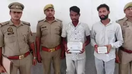 घाटमपुर: घाटमपुर पुलिस ने प्लॉट देखने आए युवक से दिनदहाड़े चेन लूटने वाले 2 शातिर लुटेरों को किया गिरफ्तार