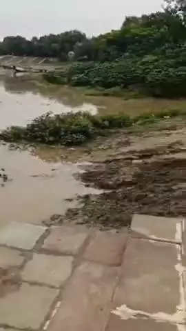 चुनार: तहसील क्षेत्र में गंगा नदी का जलस्तर 1.75 सेंटीमीटर की रफ्तार से घटना हुआ शुरू