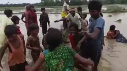 हुलासगंज: बलीपुर में धान रोपाई कर रहे मजदूर की ठनका गिरने से हुई मौत, परिजनों में मचा कोहराम