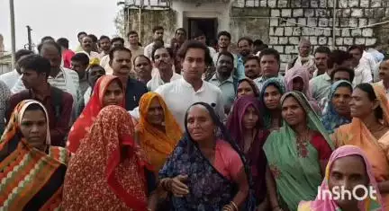 राघोगढ़: राघोगढ़ किले पर विधायक जयवर्धन सिंह ने लगाया जनता दरबार, लोगों की सुनी समस्याएं और निराकरण का दिया आश्वासन