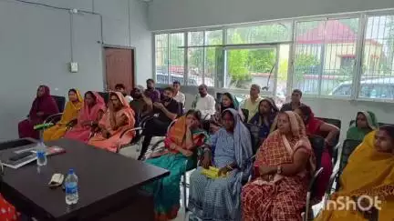 आलमनगर: आलमनगर नगर पंचायत कार्यालय में बुधवार को सामान्य बोर्ड की बैठक आयोजित हुई, कई मुद्दों पर चर्चा
