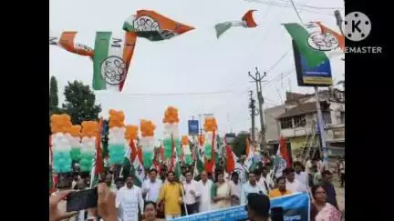 কোতুলপুর: কোতুলপুরে তৃণমূলের পক্ষ থেকে প্রতিবাদ মিছিলে উপস্থিত জেলা সভাপতি থেকে শুরু করে একাধিক তৃণমূল নেতৃত্ব