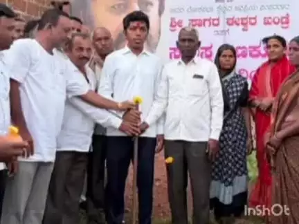 ಭಾಲ್ಕಿ: ಎಣಕೂರ ಗ್ರಾಮದಲ್ಲಿ ₹38 ಲಕ್ಷದ ವಿವಿಧ ಅಭಿವೃದ್ಧಿ ಕಾಮಗಾರಿಗಳಿಗೆ ಸಂಸದ ಸಾಗರ್ ಖಂಡ್ರೆ ಭೂಮಿ ಪೂಜೆ