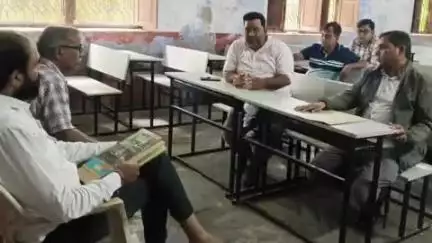 मुंगेर: जमालपुर कॉलेज में बुधवार को कॉलेज एकेडमिक काउंसिल की बैठक आयोजित की गई