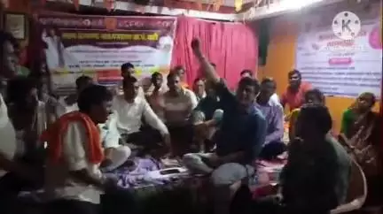 कुरखेडा: रेतीचे ट्रॅक्टर दंड न करता सोडण्याचे प्रशासनाचे आदेश,
पेसा कायद्याचे उल्लंघन  करणाऱ्याला दणका..
