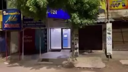 கடலூர்: செம்மமண்டலத்தில் ஏடிஎம் எந்திரத்தில் சிப் பொருத்தி நூதன முறையில் திருட முயற்சி, வடமாநில இளைஞர்கள் இரண்டு பேரிடம் தீவிர விசாரணை