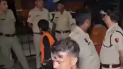 जगाधरी: कावड़िया की कावड़ खंडित होने पर कांवड़ियों ने मटका चौक पर लगाया जाम