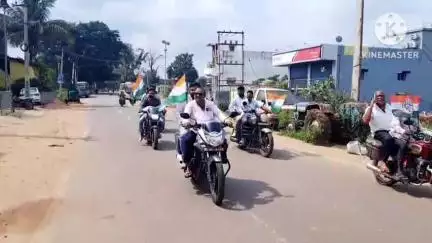 ବାଲିଗୁଡା: ବାଲିଗୁଡା ଠାରେ କଂଗ୍ରେସର ଓଡିଶା ବନ୍ଦ ଡାକରା ର ପ୍ରଭାବ ଗୁରବାର ସକାଳ 6ଘଣ୍ଟିକା ସମୟରୁ ଦେଖିବା ପାଇଁ ମିଳିଛି,