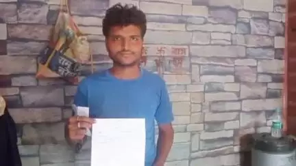 मुकुंदपुर बाजार में युवक की जेब से मोबाइल चोरी, बाइक सवार युवक दिखा, पीड़ित ने थाने में शिकायत की