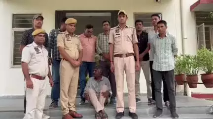 जयपुर: जयपुर के सेज थाना इलाके में शराब पिलाकर चाकू गोदकर हत्या करने वाले आरोपी रिश्तेदार को पुलिस ने किया गिरफ्तार