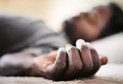 एमपी के गुना में जहरीला सांप गले में लटकाकर घूम रहा था सर्प मित्र, घर लौटते समय सांप ने डसा; मौत
Source: @shashankshukla7024