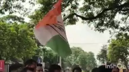 ରେଢାଖୋଲ: ଏଫ‌ଏମ କଲେଜ ଛାତ୍ରୀ ଆତ୍ମହତ୍ୟା ଘଟଣାକୁ ନେଇ ରେଢ଼ାଖୋଲରେ କଂଗ୍ରେସର ବନ୍ଦ ପାଳନ