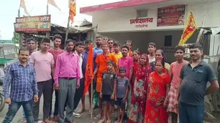 टाटीझरिया: टाटीझरिया के केसडा से एक श्रद्धालु 355 किमी की पैदल यात्रा पर सुल्तानगंज-देवघर के लिए रवाना
