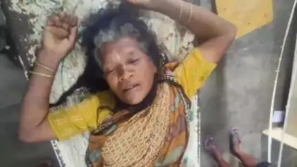 মেদিনীপুর: পাঁচখুরিতে বেপরোয়া বাইকের ধাক্কা মহিলাকে ! বাইকার সহ মহিলাকে ভর্তি করা হলো মেদিনীপুর হাসপাতালে