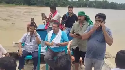 କେନ୍ଦ୍ରାପଡା: କେନ୍ଦ୍ରାପଡ଼ା ଜିଲ୍ଲାରେ ବନ୍ୟାଞ୍ଚଳ ପରିଦର୍ଶନ କଲେ ଆଳି ବିଧାୟକ ଶ୍ରୀ ପ୍ରତାପ କେଶରୀ ଦେବ ।