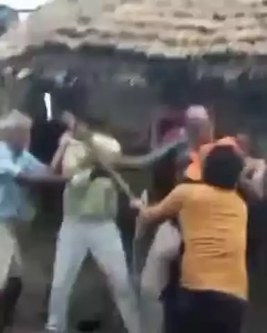 बिल्हौर: बिल्हौर के भवानीपुर गांव में बहन के घर सावन का त्योहार मनाने गए भैया-भाभी पर जमकर चली लाठियां, वीडियो हुआ वायरल