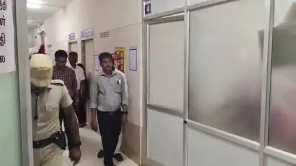 கள்ளக்குறிச்சி: அரசு மகப்பேறு மருத்துவமனையில் படுக்கை மெத்தை சேதமடைந்த வீடியோ வெளியான நிலையில் இரவில் ஆட்சியர் திடீர் ஆய்வு