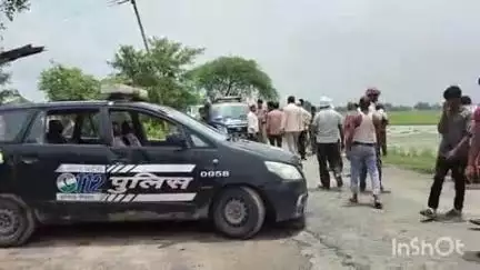 औरैया: फफूंद क्षेत्र के पीपरपुर गांव में जमीन विवाद को लेकर चली गोली, तीन गाड़ियों में हुई तोड़फोड़, भारी पुलिस बल तैनात