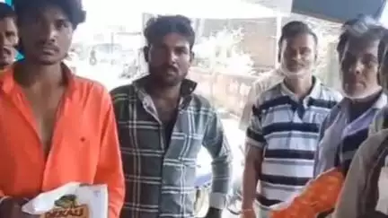 किशनगंज: किशनगंज क्षेत्र में किसान विक्रेताओं पर मक्का का प्रमाणित बीज लौटाने का बना रहे दबाव
