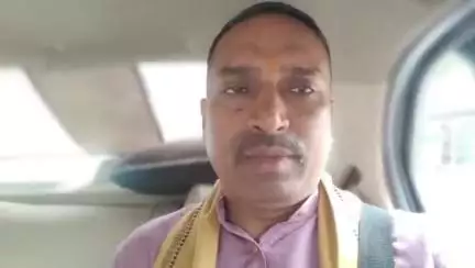 डूंगरपुर: भाजपा डूंगरपुर विधानसभा प्रत्याशी बंशीलाल कटारा ने बाप पार्टी के सांसद राजकुमार रोत पर गंभीर आरोप लगाए