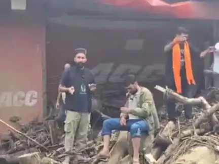 मंडी: जिला मंडी की सराज घाटी के बूंग रैलचौक पंचायत में तबाही का मंजर, वीडियो सोशल मीडिया पर वायरल, प्रदेश सरकार से मदद की अपील