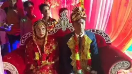 तमकुही राज: माधोपुर में प्रेम विवाह के दो साल बाद घर में फंदे से लटकता मिला नवविवाहिता का शव