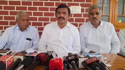 పులివెందుల: వైసీపీ నాయకులు అసత్య ఆరోపణలు మానుకోవాలి : పులివెందులలో MLC రాంగోపాల్ రెడ్డి
