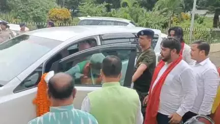 जगदीशपुर: पूर्व केंद्रीय मंत्री अश्विनी चौबे भागलपुर पहुंचे, कहा- विरोधी दल के नेता ताजिया बजाते रहे, सनातन महाकुंभ में नहीं