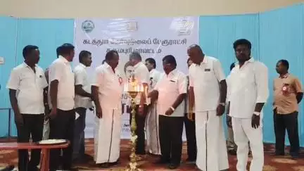 பாப்பிரெட்டிபட்டி: .கடத்தூர் மீனாட்சி திருமண மண்டபத்தில், உங்களுடன் ஸ்டாலின்  சிறப்பு பெற்ற முகம் ,
 தர்மபுரி மாவட்டம் கடத்தூர் மீனாட்சி திருமண மண்டபத்தி