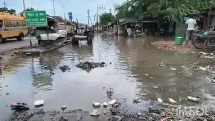 बारिश से डबरा में विकास कार्यों की खुली पोल, एसडीएम कार्यालय, बस स्टैंड और रेस्ट हाउस में भरा पानी