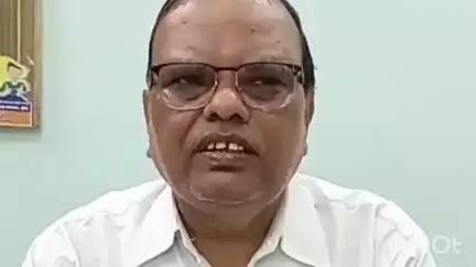 मुंगेर: सिविल सर्जन डॉ. रामप्रवेश ने डेंगू से बचाव के लिए लोगों से की अपील, घर के आसपास गंदा पानी जमा न करें