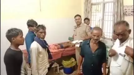 बबेरू: बबेरू कस्बे के गौतम बुद्ध नगर में फर्राटा पंखा से किशोर को करेंट लगने से हुई मौत, परिवार में मचा कोहराम