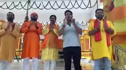 गुमला:विहिप बजरंग दल के पदाधिकारी ने किया बाबा टांगीनाथ का पूजन अर्चन#