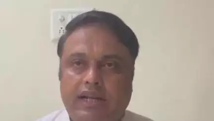 વાલિયા: વાલિયાના સહકારી આગેવાન સંદીપ માંગરોલાએ કુબેર ભંડારી મંદિર વિવાદમાં સરકારને તાત્કાલિક હસ્તક્ષેપ કરવામાં માંગ કરી છે.