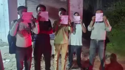 हरिद्वार: पुलिस ने पथरी क्षेत्र में खुलेआम शराब पीकर हुड़दंग मचाने वाले 10 लोगों का काटा चालान, दी सख्त हिदायत