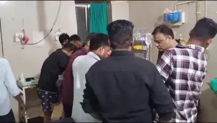 बांसवाड़ा: डायलाब तालाब के पास बाइक को अज्ञात वाहन ने मारी टक्कर, युवक को पैर पर लगी चोट, एमजी अस्पताल में उपचार जारी