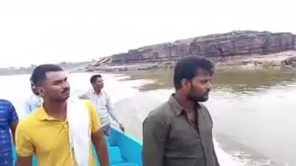 सेवढ़ा: सेवड़ा: सिंध नदी के सनकुआ घाट पर 28 वर्षीय छात्र डूबा, तलाश जारी: एसडीओपी अजय चानना