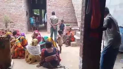 डेरापुर: कुदौली गांव में अज्ञात चोरों ने चोरी की घटना को दिया अंजाम, नगदी समेत लाखों के जेवरात किए पार, जांच में जुटी पुलिस