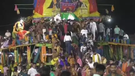 କେନ୍ଦ୍ରାପଡା: ତୁଳସୀକ୍ଷେତ୍ର ଆରାଧ୍ୟଦେବତା ଶ୍ରୀବଳଦେବଜୀୟୁଙ୍କ ସମେତ ଚତୁର୍ଦ୍ଧାମୁରତୀଙ୍କ ଆଡପମଣ୍ଡପ ବିଜେ ସୋମବାର ବିଳମ୍ବିତ ରାତିରେ ଶେଷ