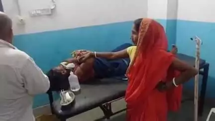 छपरा: पदुमपुर गांव में जामुन तोड़ने के विवाद में जमकर मारपीट, 5 लोग घायल