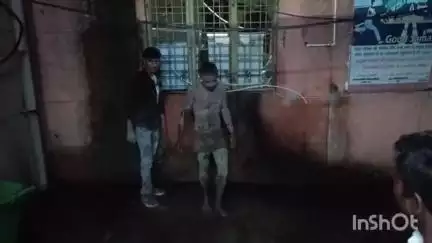 एटा: भदो गांव की महिला के साथ मारपीट के मामले में आकर्षित प्रसन ने आरोपी को पकड़ा, जमकर पीटा और बांधकर ले गए मेडिकल कॉलेज
