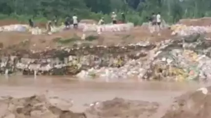 जगाधरी: चितपुर के पास टूटी नहर की पटरी, सिंचाई विभाग के अधिकारियों ने मौके पर पहुंचकर राहत कार्य शुरू किया