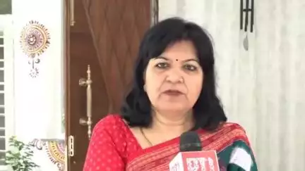 ଭୁବନେଶ୍ବର ମ୍ୟୁନିସିପାଲଟି କର୍ପୋରେସନ: ଅତିରିକ୍ତ ବିଏମସି କମିସନର ଙ୍କୁ ଆକ୍ରମଣ ଘଟଣା, ପଳାସପଲି ବାସଭଵନ ରେ ପ୍ରତିକ୍ରିୟା ରଖିଲେ ସାଂସଦ ଅପରାଜିତା ଷଡ଼ଙ୍ଗୀ