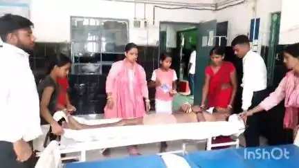 हिलसा: चिकसौरा रोड पर संत जोसेफ स्कूल के पास बदमाशों ने युवक को पीटा, खेत में फेंका, लोगों ने अस्पताल पहुंचाया