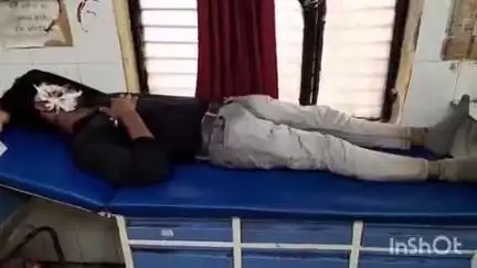 हाथरस: जिला कासगंज के सोरो में गंगा नहाने गए बाइक सवार 3 युवकों को कार ने मारी टक्कर, जिला अस्पताल हाथरस में उपचार जारी