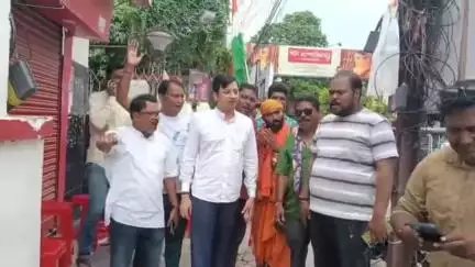 ইংরেজবাজার: মালদা শহরের ফোয়ারা মোরে ২১শে জুলাইয়ের দেওয়ার লিখন তৃণমূল যুব কংগ্রেসের ২১ জুলাই র মানে জানে, তৃণমূলকে কটাক্ষ বিজেপির