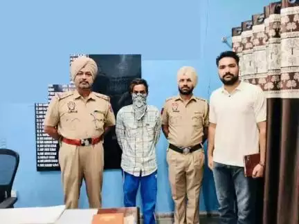 ਨਵਾਂਸ਼ਹਿਰ: ਥਾਣਾ ਸਿਟੀ ਨਵਾਂਸ਼ਹਿਰ ਪੁਲਿਸ ਨੇ 30 ਨਸ਼ੀਲੀਆਂ ਗੋਲੀਆਂ ਸਮੇਤ ਪਿੰਡ ਮਹਿੰਦੀਪੁਰ ਤੋਂ ਨੌਜਵਾਨ ਕੀਤਾ ਕਾਬੂ
